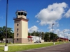 thumbnail photo of air traffic control tower (link)