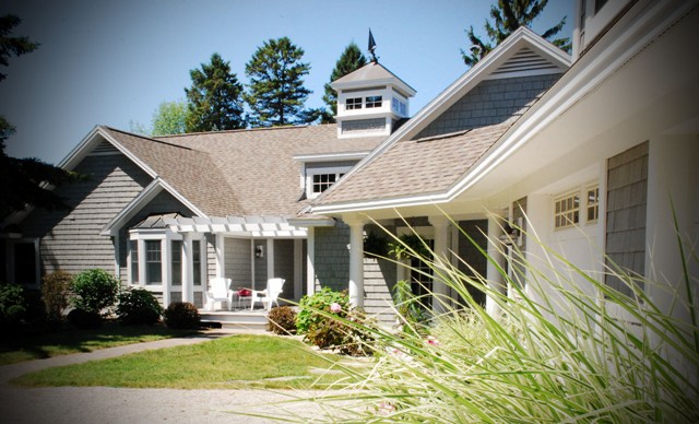 picture of front entrance, roadside elevation